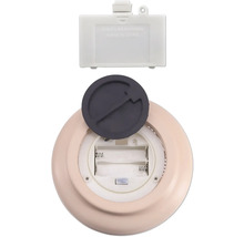 Batterifack på en lampa med batterier