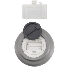 Batterifack på en lampa, öppen