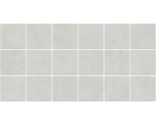 Kakelarrangemang med fyrkantiga plattor