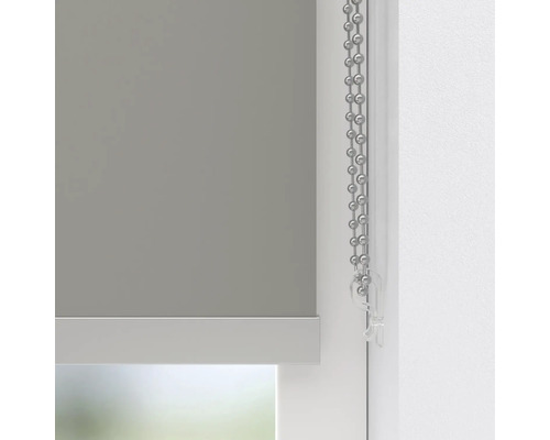Grå rullgardin med kedja