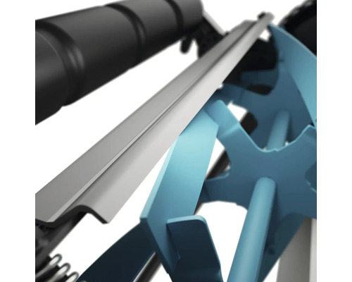 Detaljvy av en anordning med en metallskena och ett blått hjulelement.