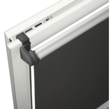 Detaljvy av rullgardin med kedjedrag