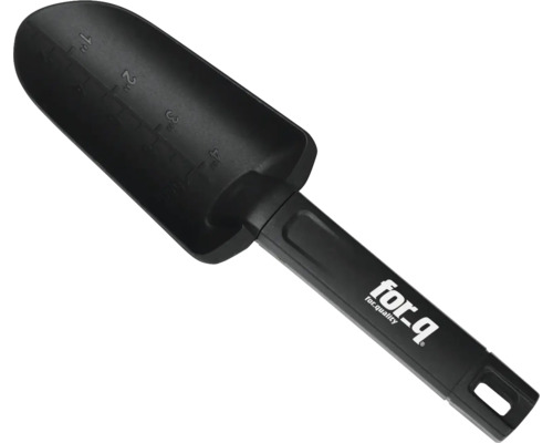 Trädgårdsspade i plast med djupmarkering och For-Q-logotyp