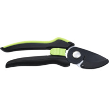 Trädgårdssax för trädbeskärning