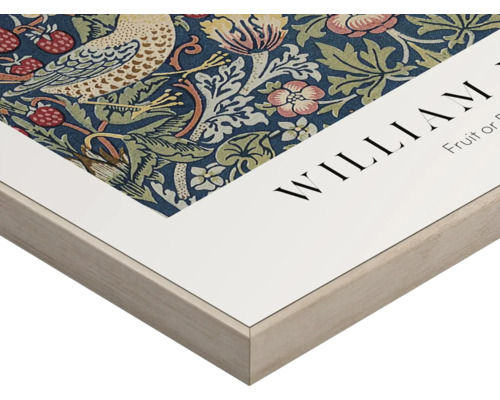 Målning med fågel-, blomma- och jordgubbsmönster i en ram