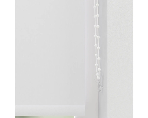 Rullgardiner med kedjedrag för fönster.