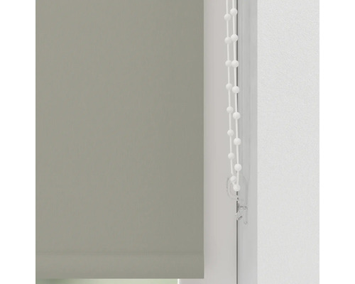 Rullgardin med manöverkedja