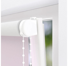 Detaljvy av en rullgardin vid fönstret