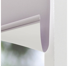 Detaljvy av en rullgardin på fönstret