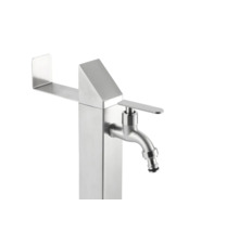 Trädgårdstappställe av rostfritt stål med vattenkran och apparatanslutning