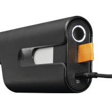 Svart powerbank med USB-C-anslutning