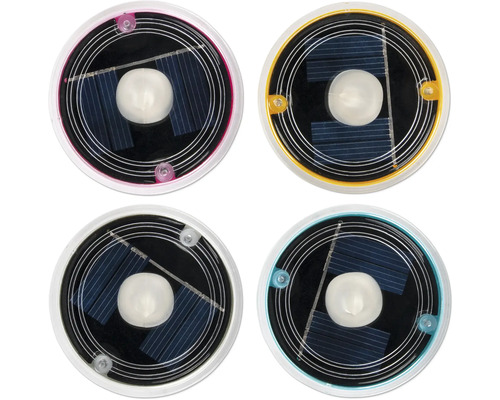 Fyra solcellslampor för utomhusbruk