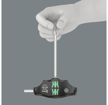 Wera insexnyckel med T-handtag i handen