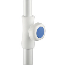 Närbild av en vit radiatorventil med blått handtag