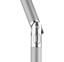 Detaljvy av justerbar metallkoppling.