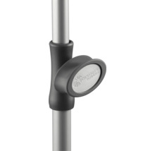 Detaljvy av ett parasollställ med Schneider Schirme logotyp