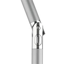 Detaljvy av en justerbar metallfog