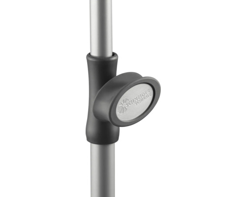 Schneider Schirme logotyp på ett parasollställ.