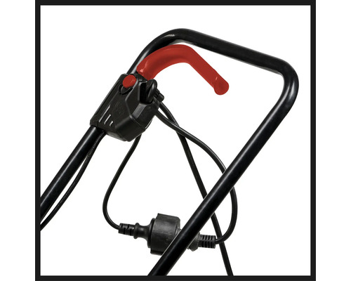 Handtag och kabel till en elektrisk trädgårdsfräs