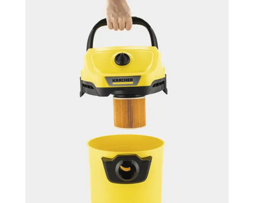 Kärcher-logotyp på en gul dammsugare där filtret byts ut