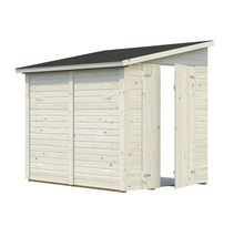 Träbod med öppna dörrar