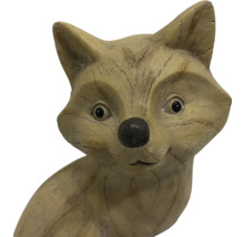 Dekorativ rävfigur av polyresin