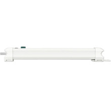 Vit fuktbeständig armatur