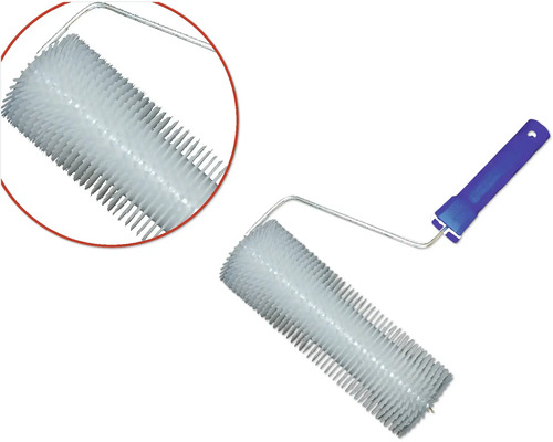 Pigrulle med blått handtag för luftning av epoxiharts golv