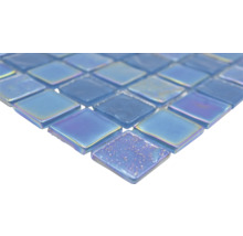 Närbild av glasmosaikplattor