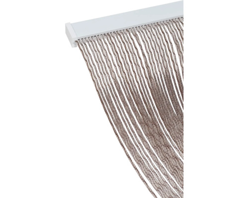 Dekorativ gardin med trådar och upphängningsskena