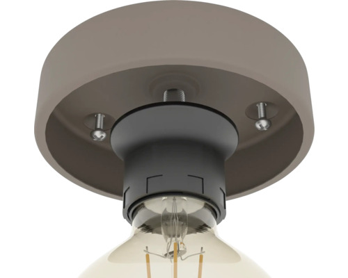 Taklampa med ljuskälla