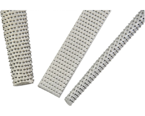 Tre rivjärn i olika former