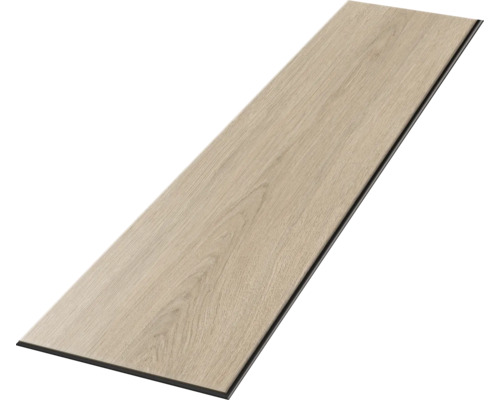 Enskild golvplanka i ljus eklook med strukturerad träådring.