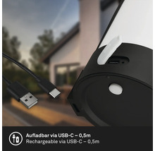 Laddningsbar lampa med USB-C-port och medföljande kabel på 0,5 meter.
