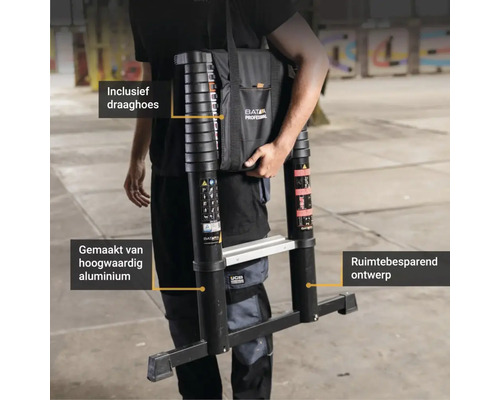 En person bär en hopfälld teleskopstege i aluminium från Batavia Professional i en bärväska.