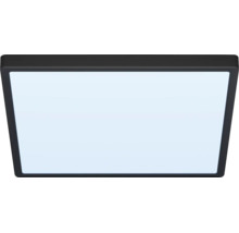Kvadratisk LED-panel taklampa med svart ram.