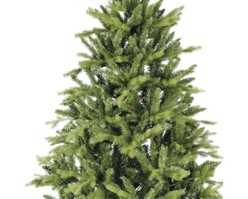 Konstgjord julgran med täta gröna grenar och naturtrogna barr.