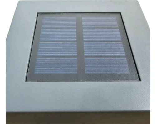 Fyrkantig solpanel för utomhusbelysning för montering på stolpe eller yta.