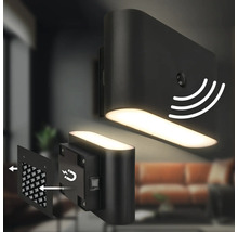 Vägglampa med rörelsesensor för magnetisk montering med självhäftande kudde