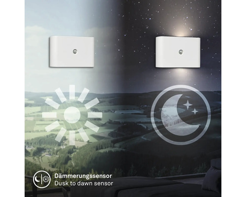 Vägglampa med skymningsrelä som tänds automatiskt när det blir mörkt.