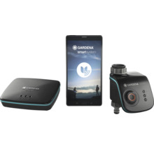 Gardena smart system startpaket med gateway, bevattningsdator och surfplatta för automatisk trädgårdsbevattning.