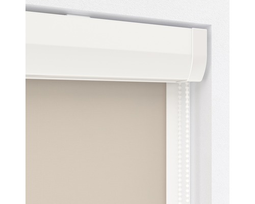 Detaljvy av en rullgardin i fönstret