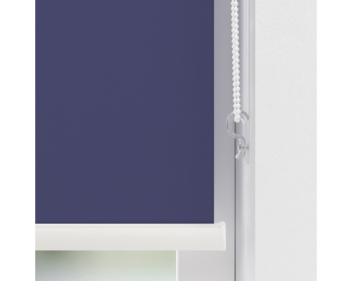 Detaljvy av en rullgardin med kedjedrag