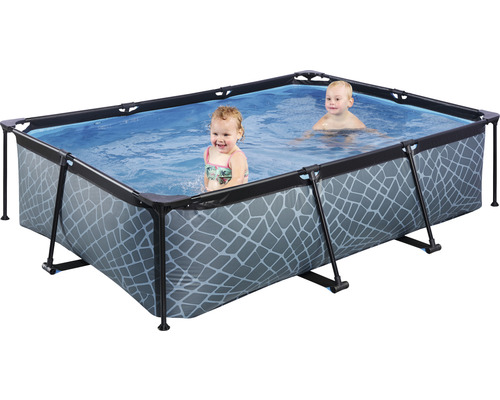 Rektangulär uppställningspool med två barn i vattnet