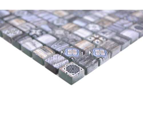 Mosaikplatta med olika mönster