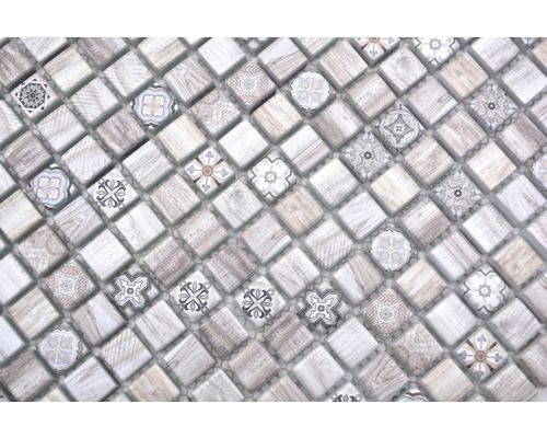 Mosaikplattor med träutseende och blommönster