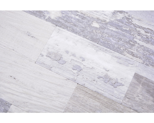 Närbild av vinylgolv med träutseende