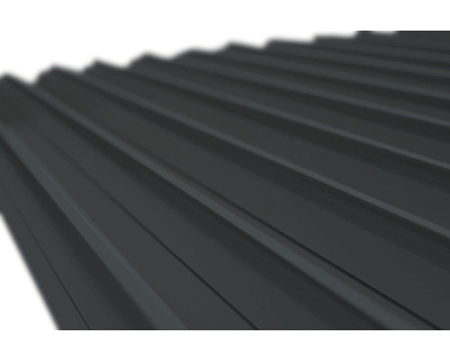 Närbild av en trapetsformad stålplåt