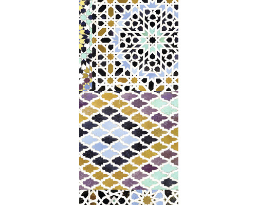 Närbild av mosaikplattor med geometriska mönster