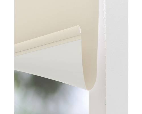 Detaljvy av en rullgardin i nedfällt läge